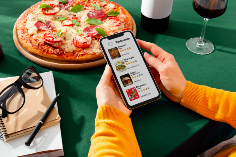 The Future of Dining: How Mobile Apps and Smart Furniture are Revolutionizing the Restaurant Industry 1